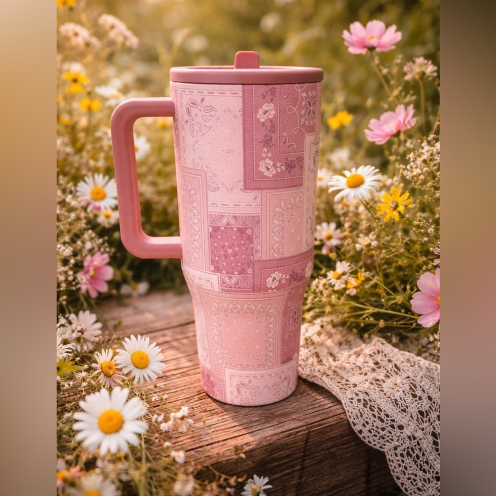 *New* HydroJug Pink Bandana 40oz Traveler Tumbler
